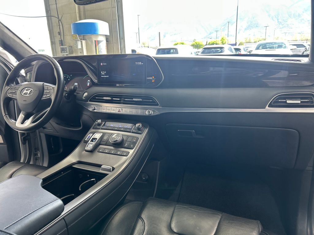 Used 2022 Hyundai Palisade Calligraphy w/ Cargo Package image 12