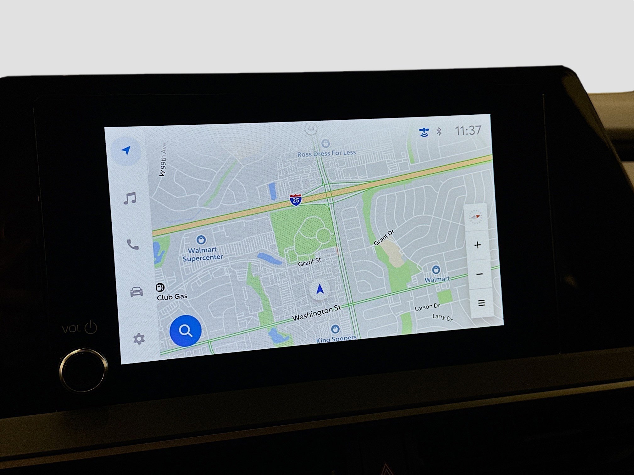 Used 2025 Toyota Prius Plug-In Hybrid image 22