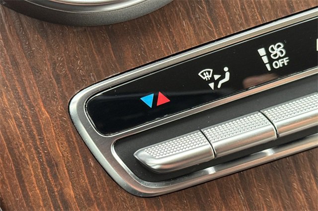 Used 2022 Mercedes-Benz GLC 300 image 29