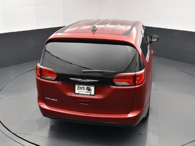 New 2026 Chrysler Voyager LX FWD image 17