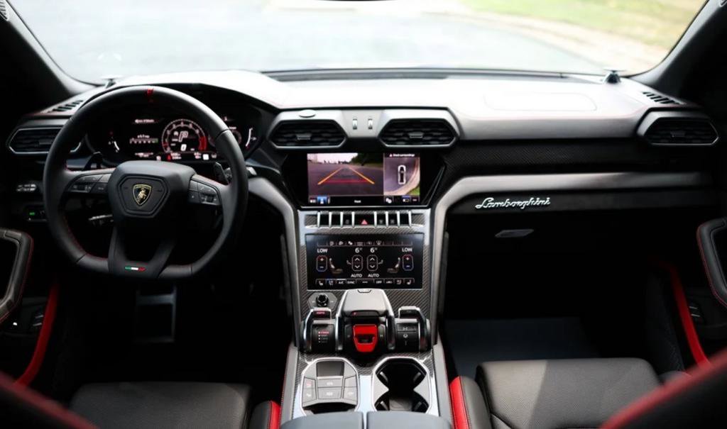 Used 2024 Lamborghini Urus Performante image 6