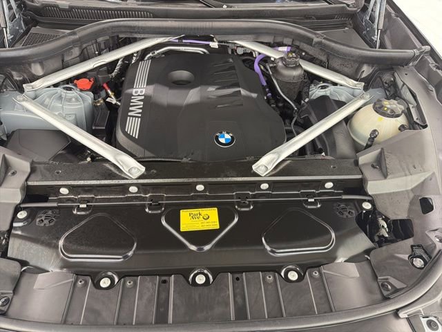 Certified 2024 BMW X5 xDrive40i w/ M Sport Package AWD/4WD image 43