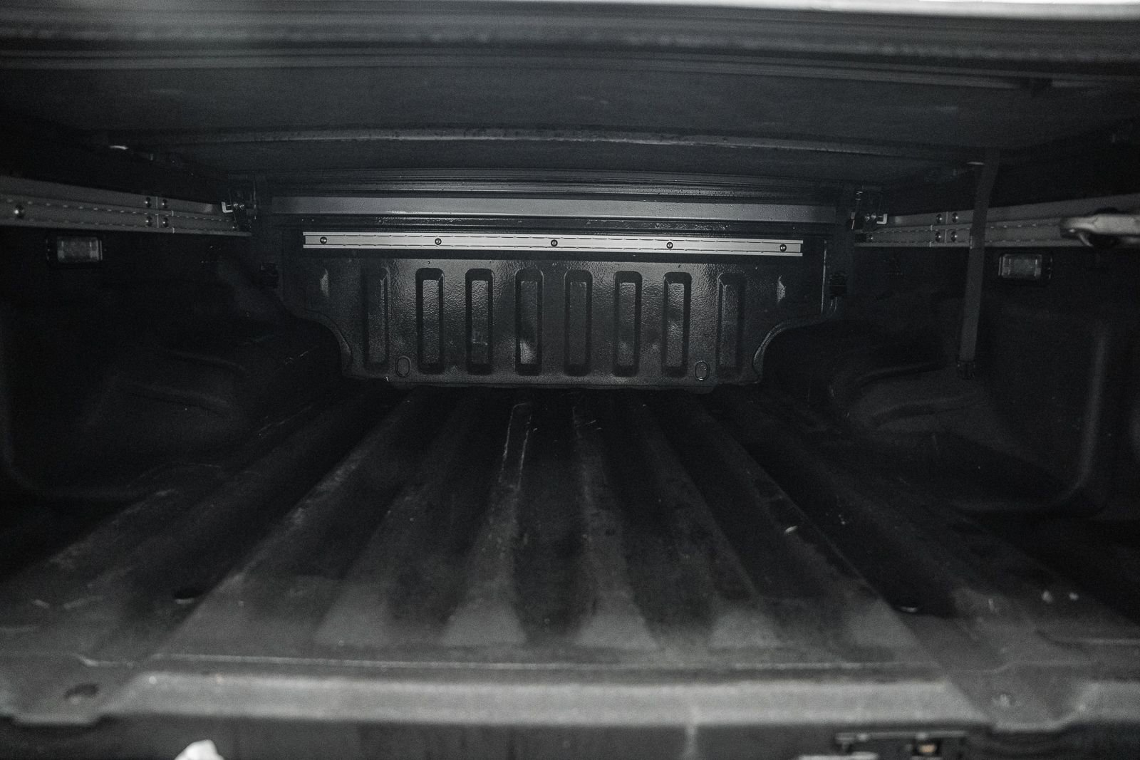 Used 2023 Nissan Frontier SV w/ SV Premium Package image 13