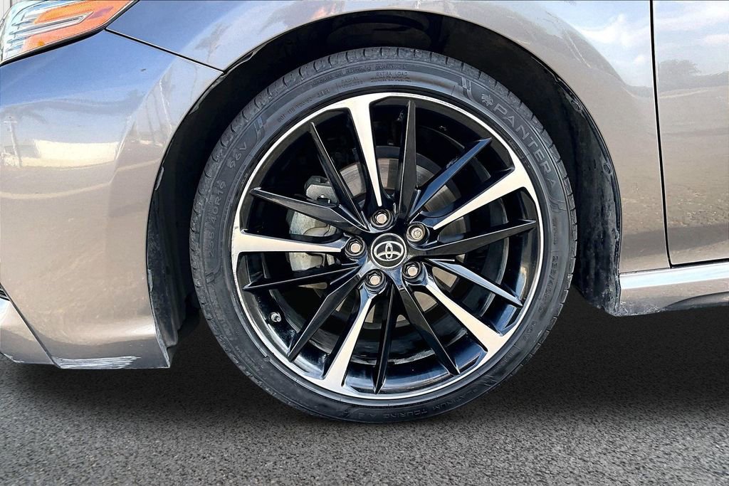 Used 2019 Toyota Camry XSE w/ Driver Assist Package FWD image 30
