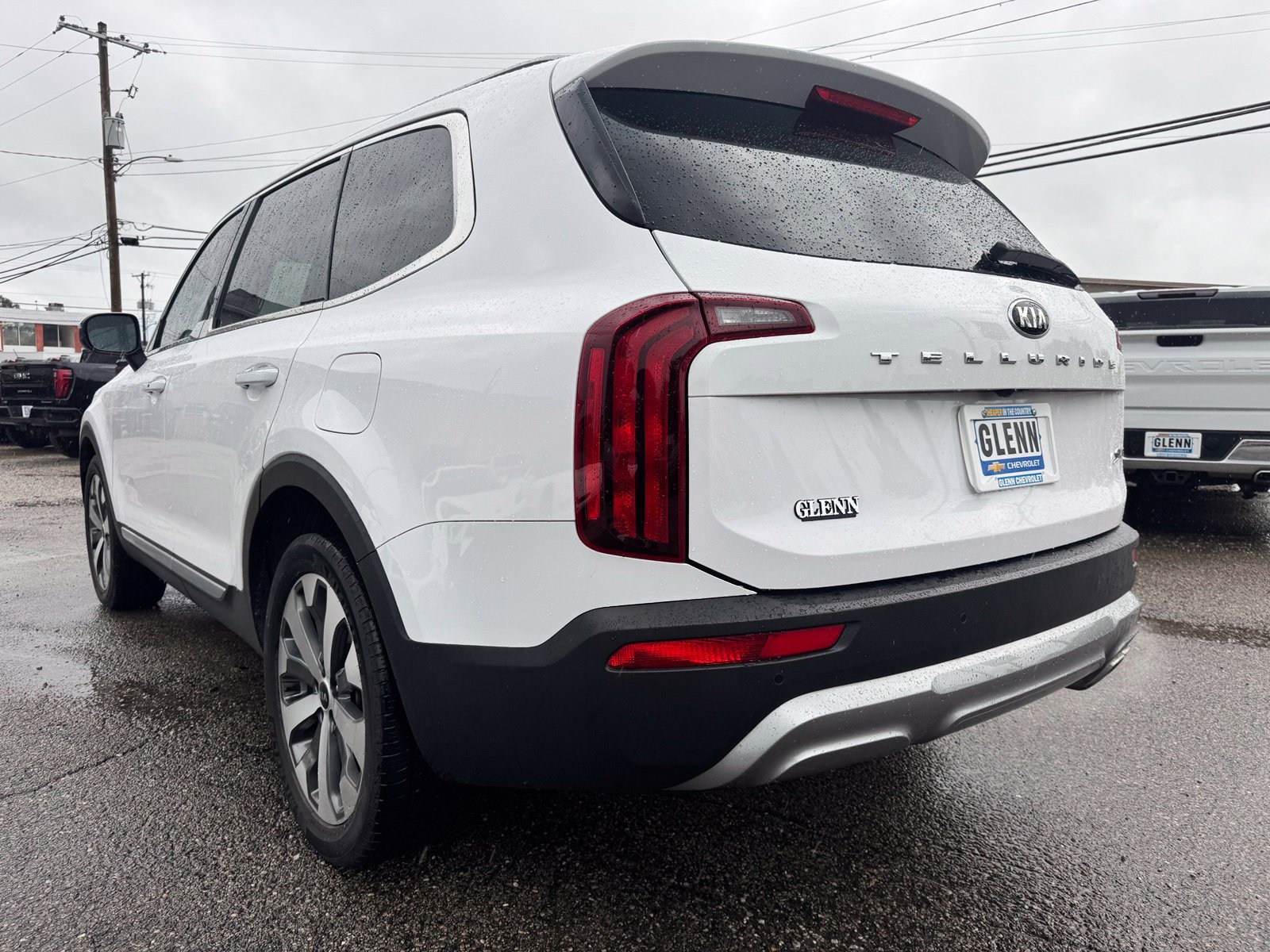 Used 2021 Kia Telluride S FWD image 4