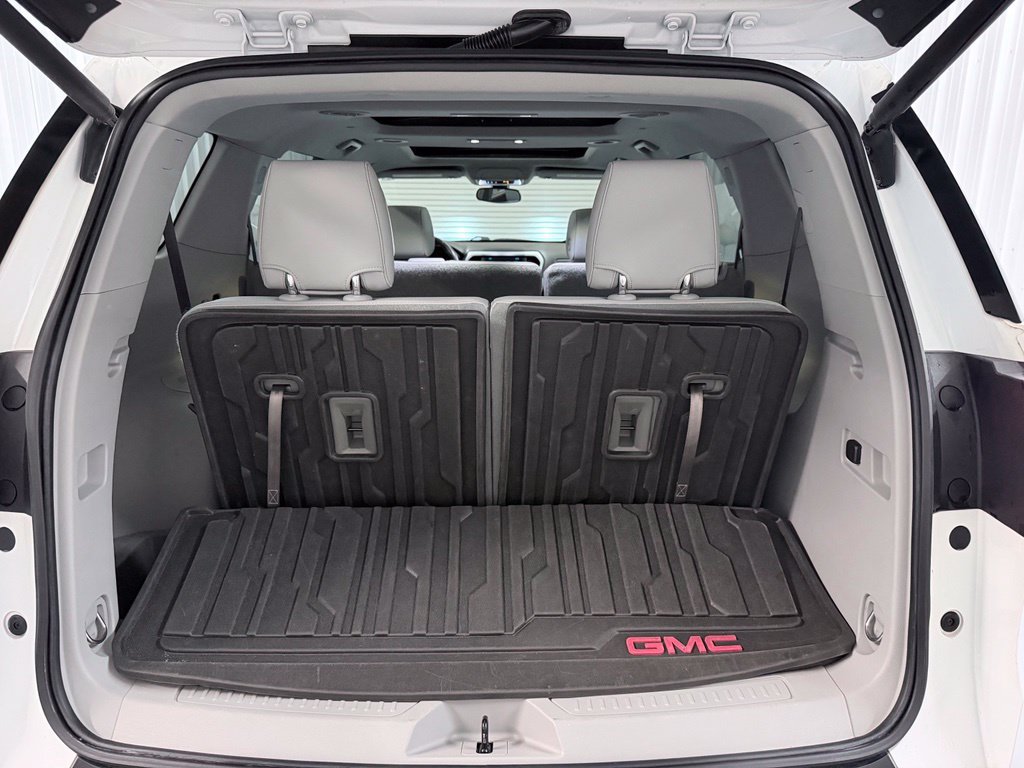 Used 2019 GMC Acadia SLT w/ LPO, Floor Liner Package FWD image 34