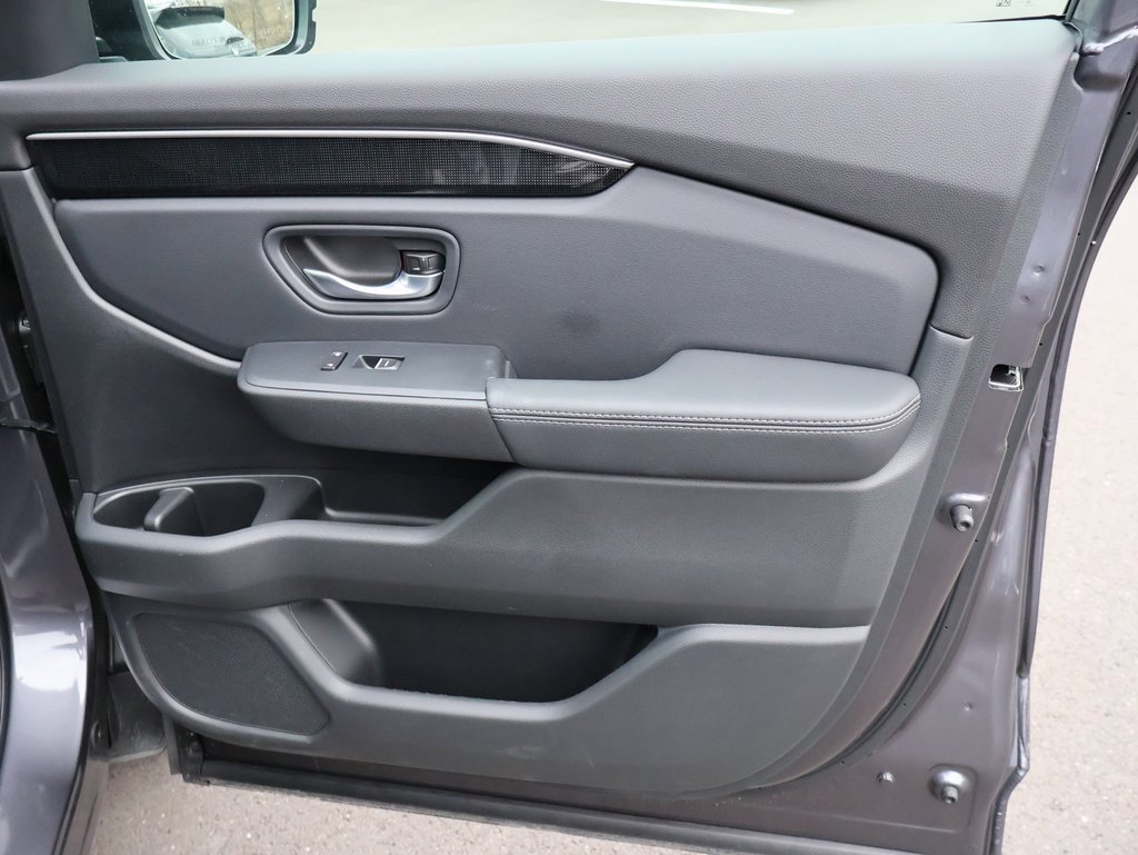 Certified 2025 Honda Pilot Elite image 11