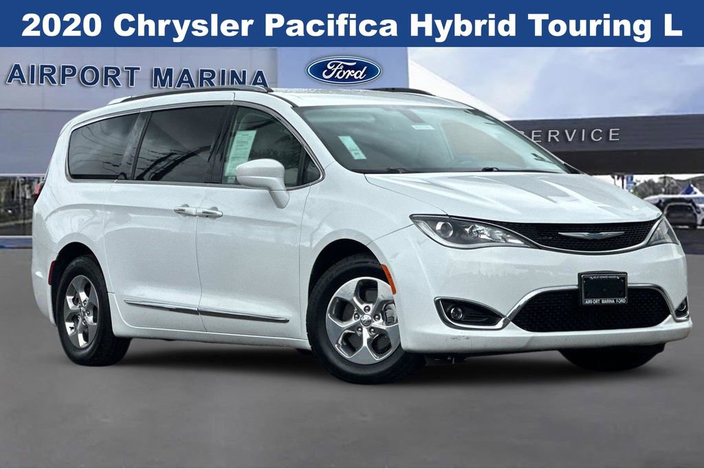 Used 2020 Chrysler Pacifica Touring-L w/ Premium Audio Group FWD image 2