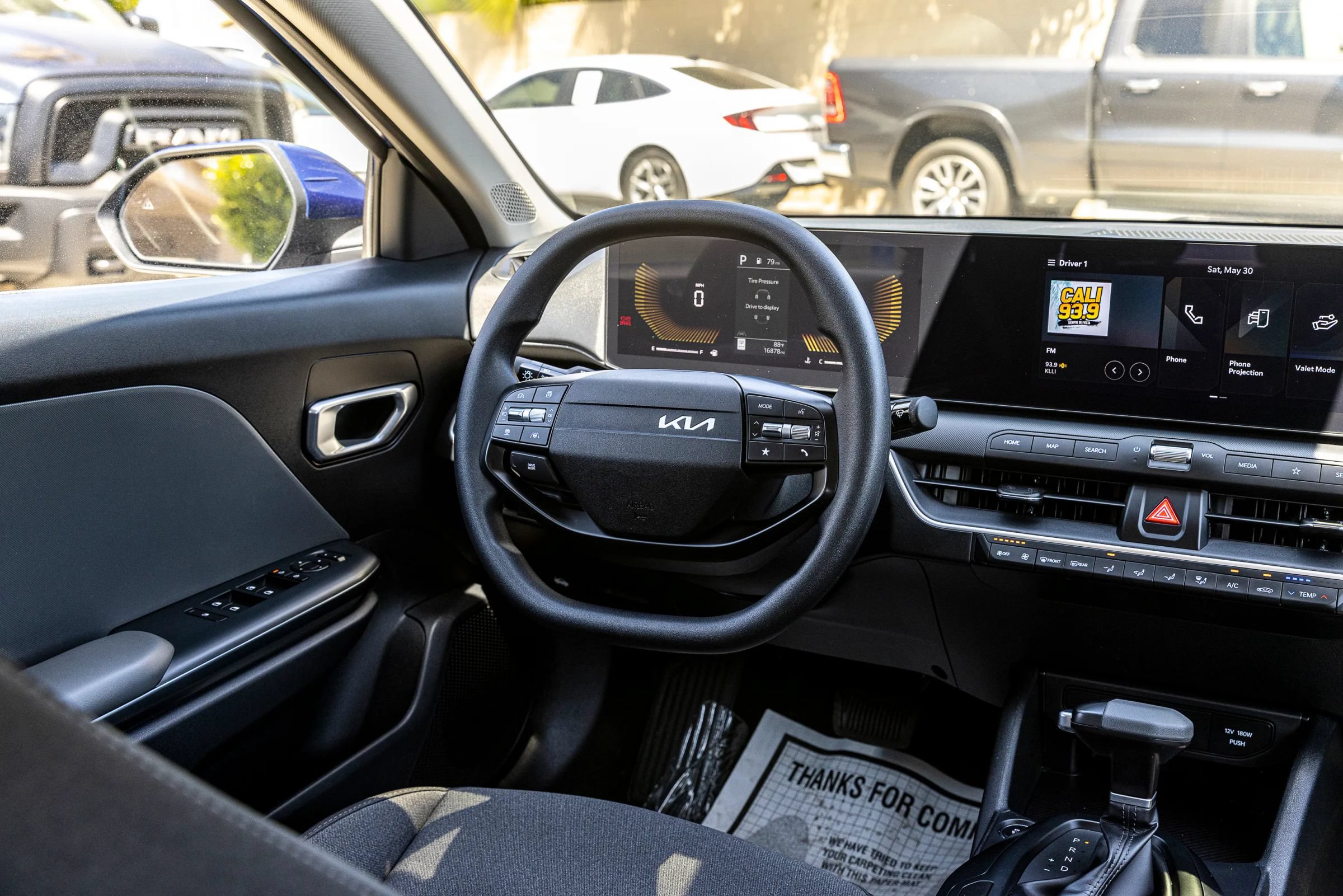 Used 2025 Kia K4 FWD image 27