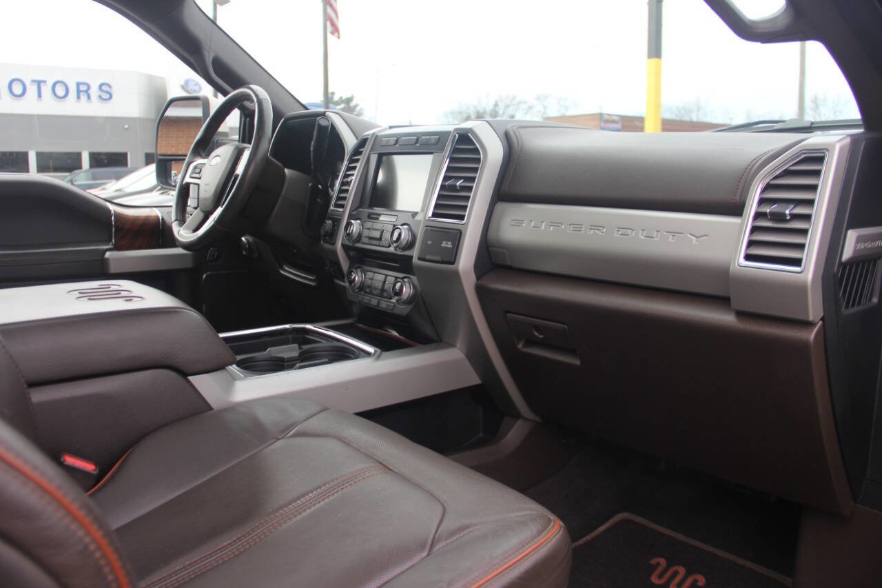 Used 2017 Ford F350 King Ranch w/ King Ranch Ultimate Package image 26