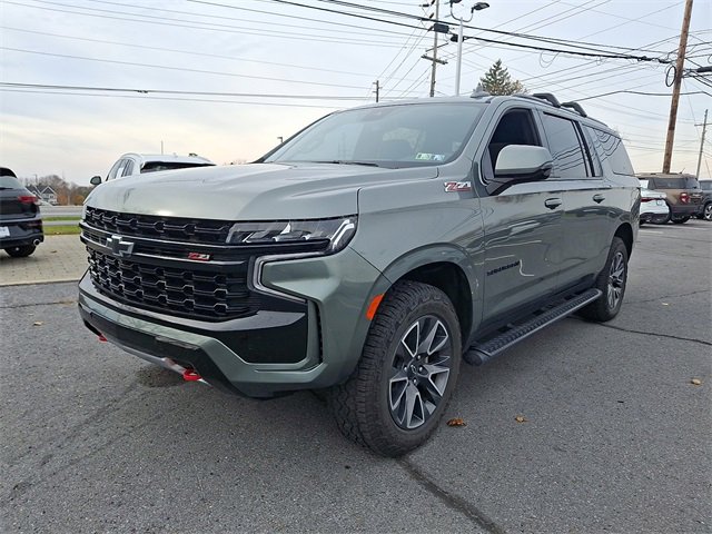 Used 2023 Chevrolet Suburban Z71 w/ Luxury Package image 6