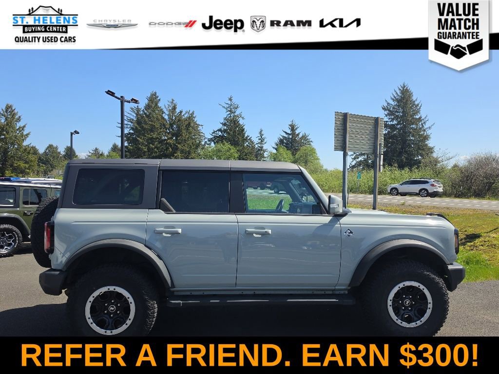 Used 2023 Ford Bronco Outer Banks w/ Sasquatch Package AWD/4WD image 5