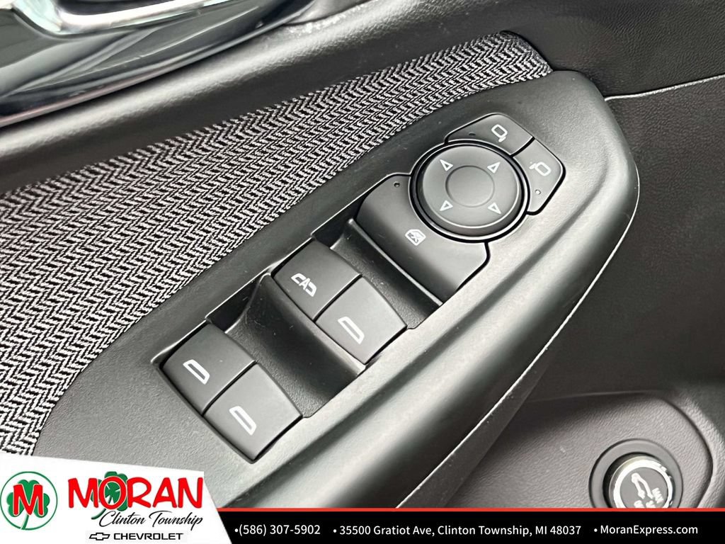 Certified 2024 Chevrolet TrailBlazer LT w/ Convenience Package FWD image 17