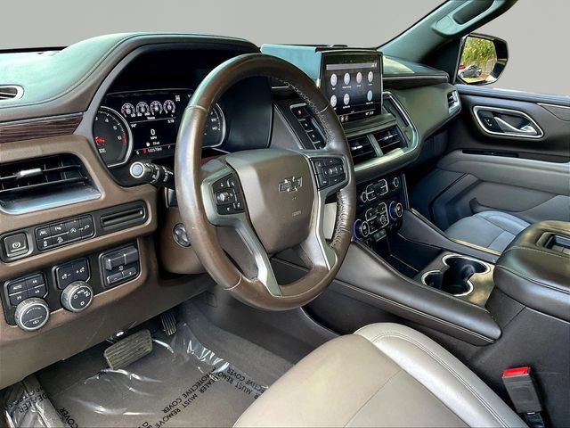 Used 2021 Chevrolet Tahoe Z71 w/ Z71 Off-Road Package AWD/4WD image 19