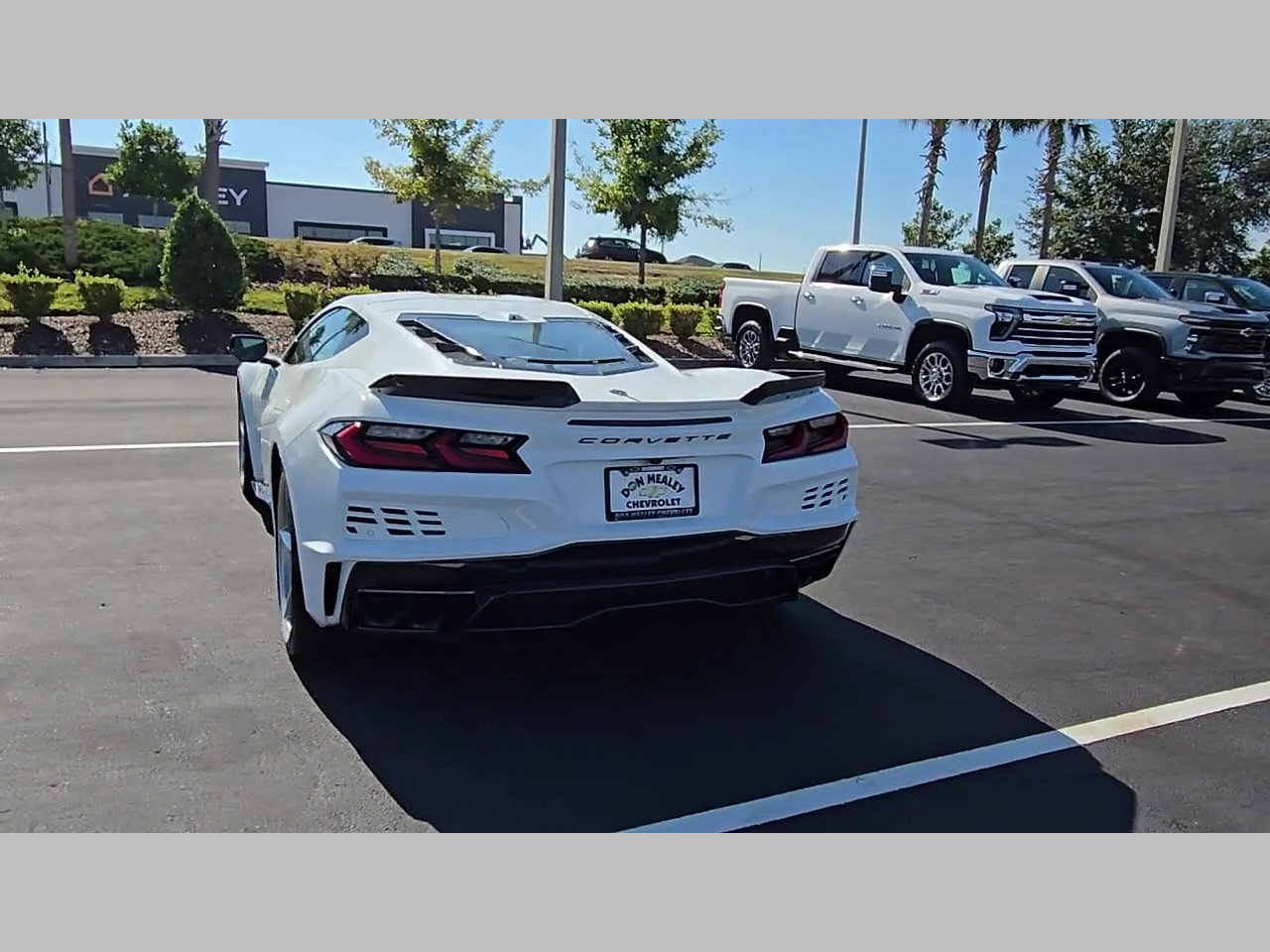 New 2025 Chevrolet Corvette E-Ray w/ ZER Performance Package image 25