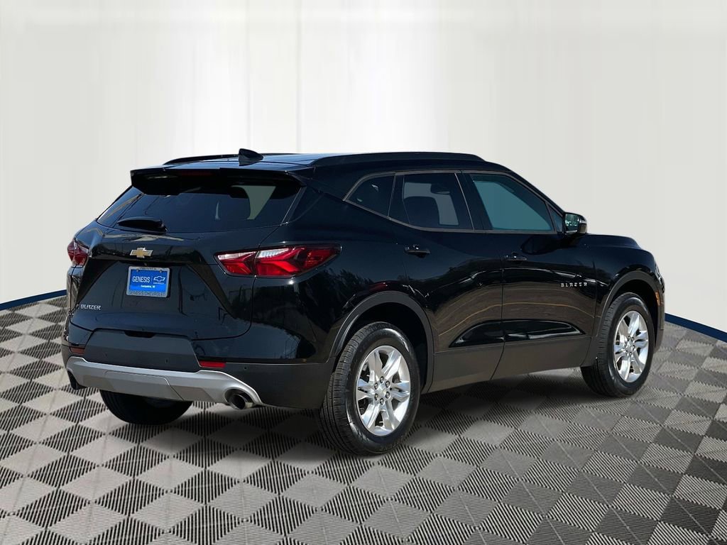 Used 2019 Chevrolet Blazer LT FWD image 5