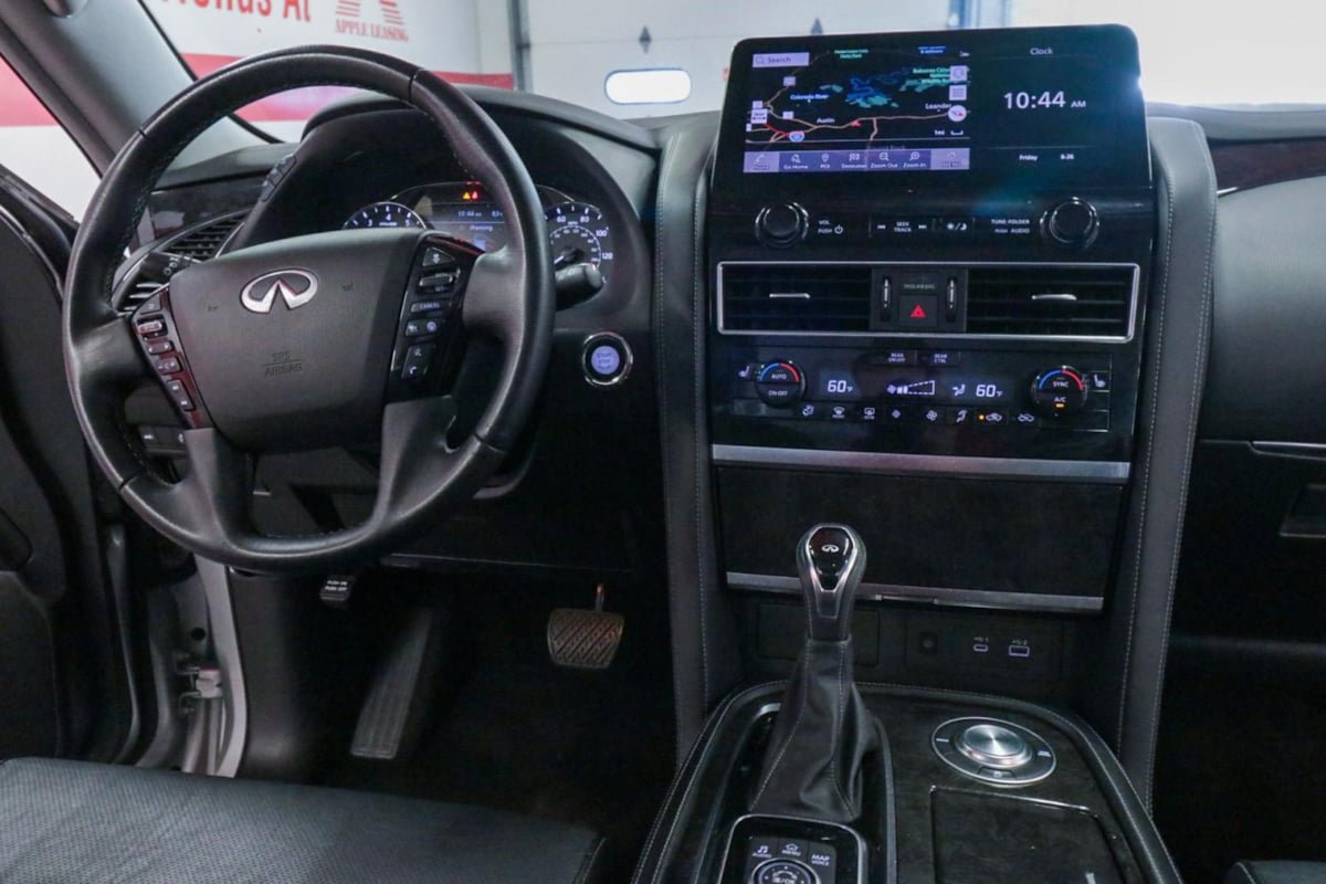 Used 2023 INFINITI QX80 Luxe w/ Cargo Package RWD image 26