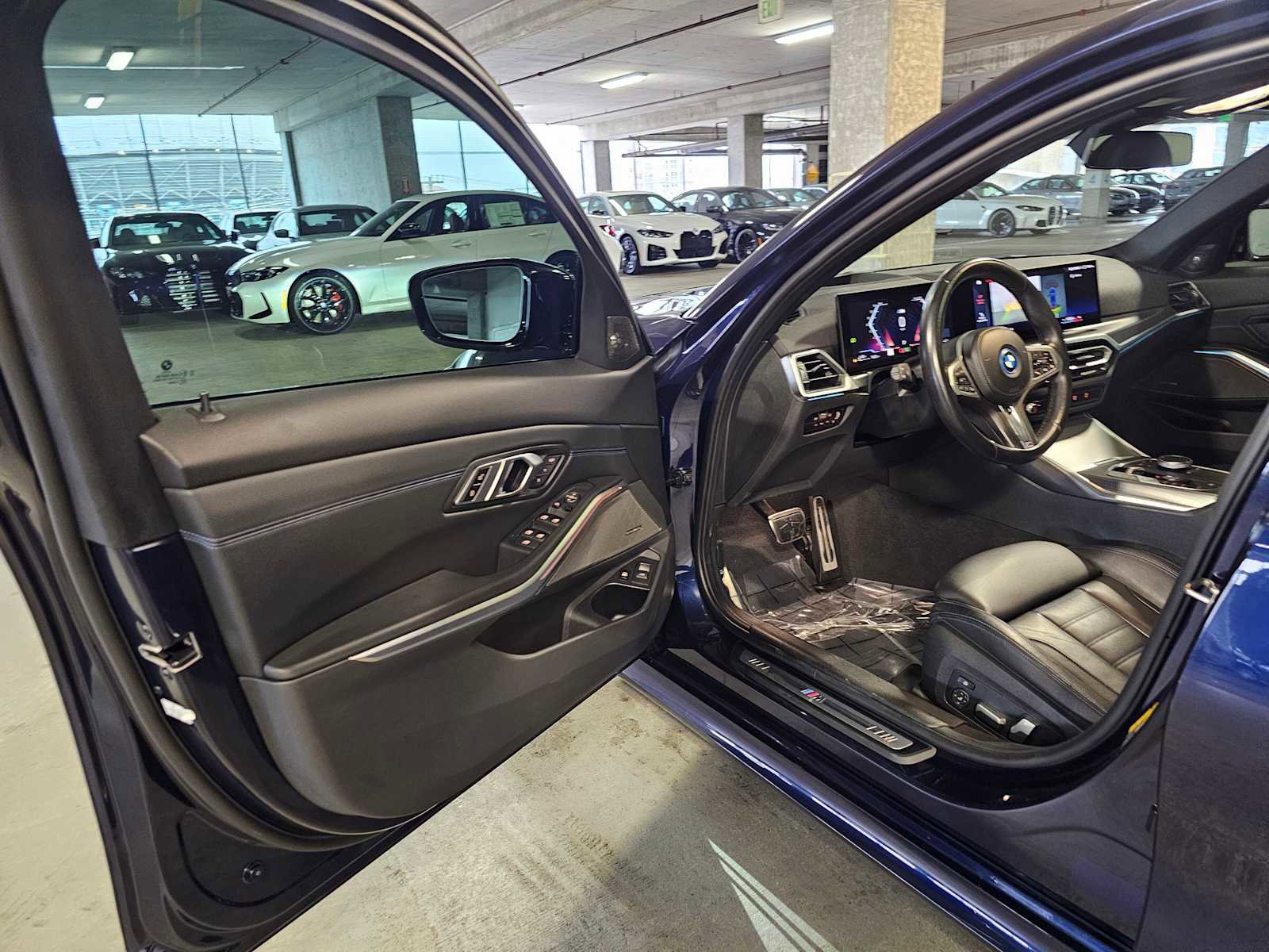 Used 2023 BMW 330e xDrive w/ M Sport Package image 34