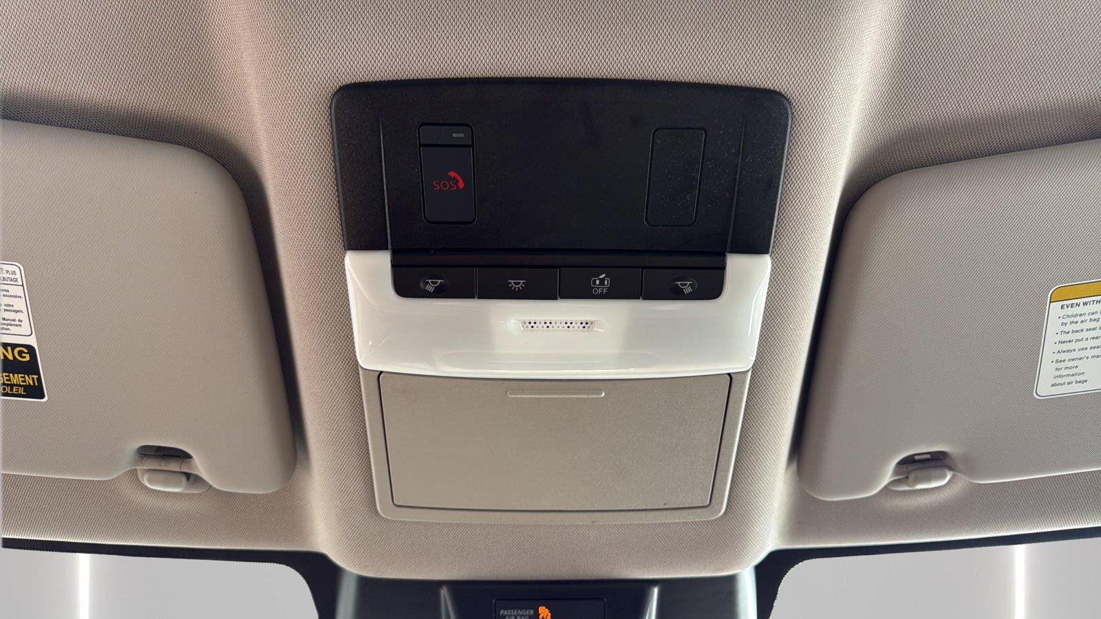 Used 2025 Nissan Rogue SV AWD/4WD image 24