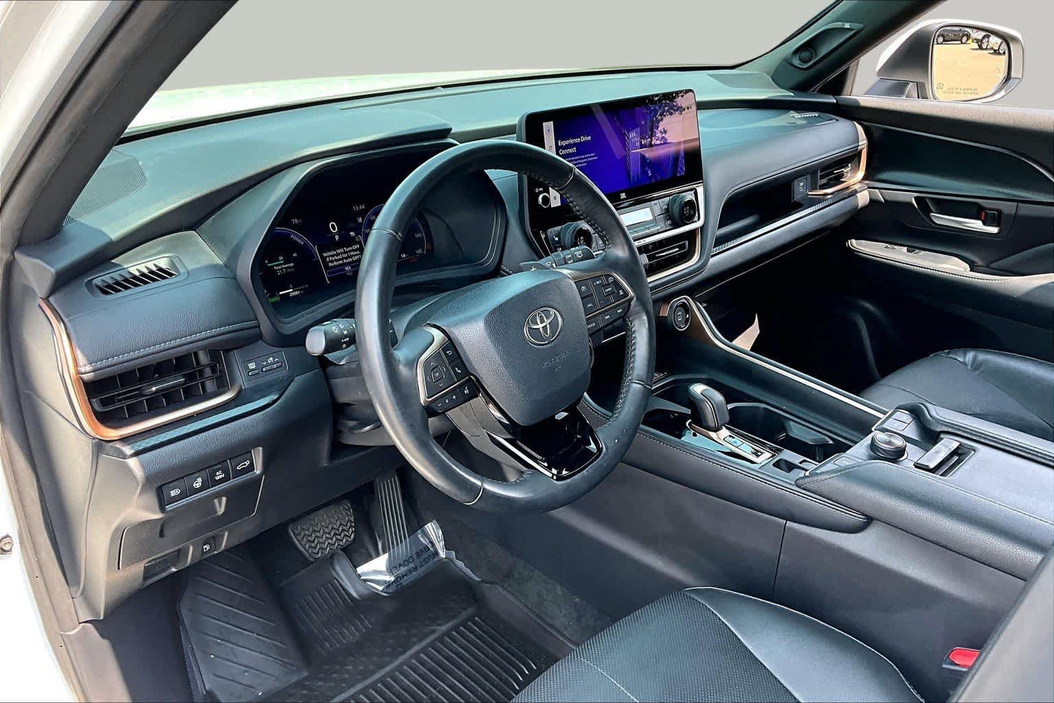 Certified 2024 Toyota Grand Highlander AWD Hybrid image 17