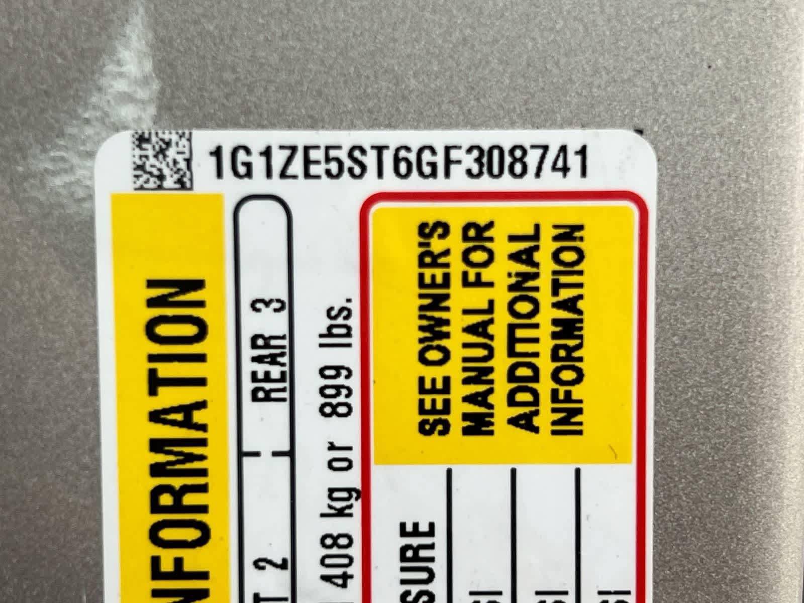 Used 2016 Chevrolet Malibu LT FWD image 35