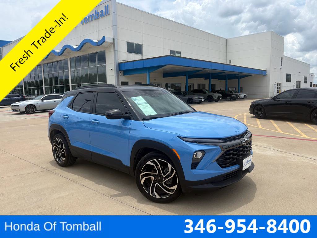 Used 2024 Chevrolet TrailBlazer RS FWD image 1