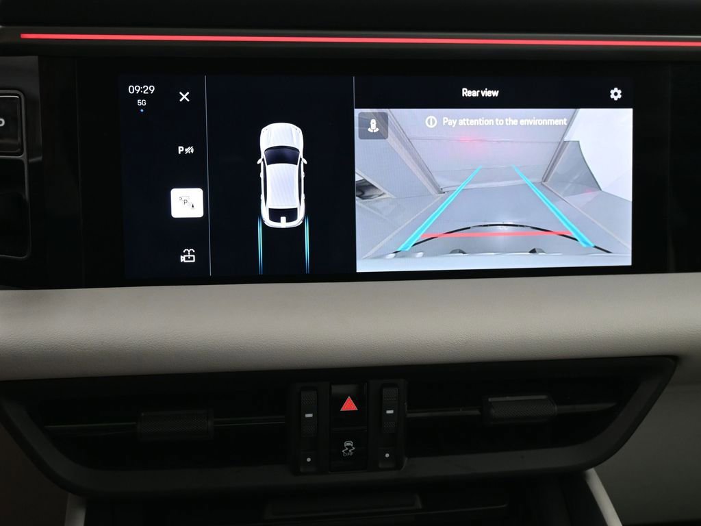 Certified 2024 Porsche Macan 4 Electric image 19