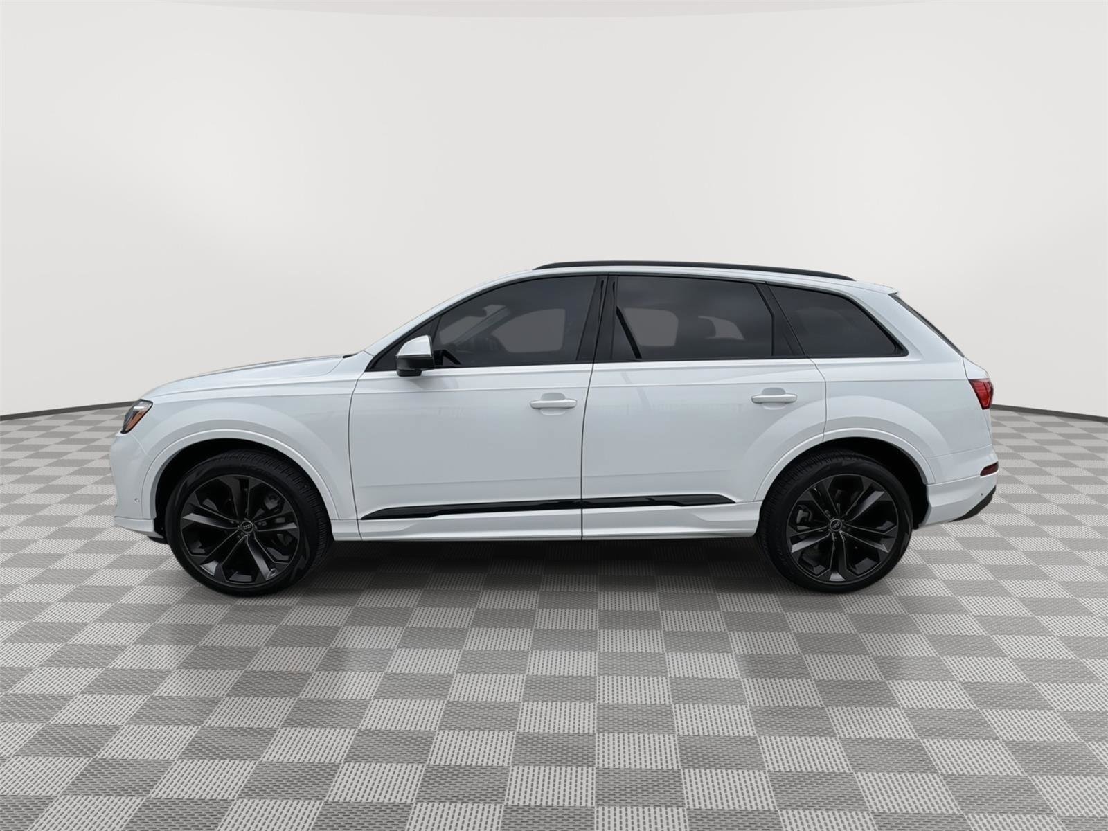 Certified 2025 Audi Q7 3.0T Premium Plus