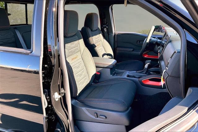 New 2026 Nissan Frontier Pro-X w/ Pro-X Convenience Package RWD image 11