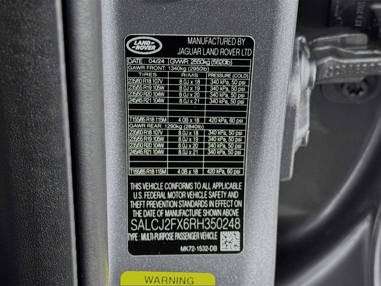 Used 2024 Land Rover Discovery Sport S image 31