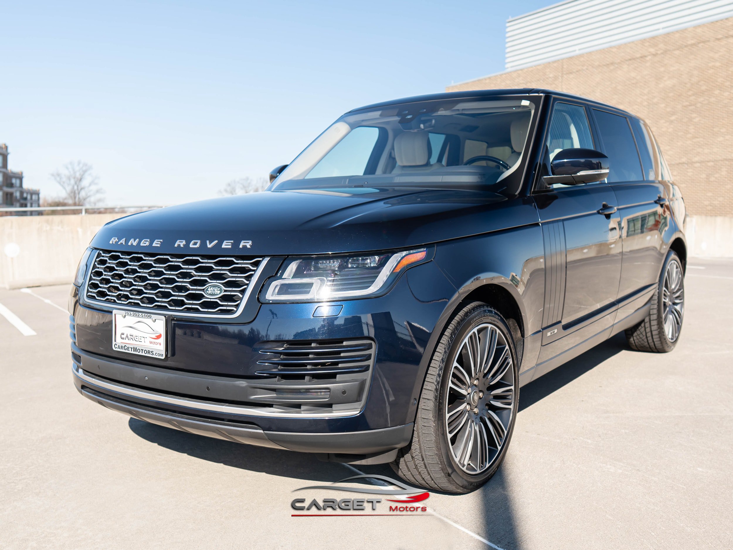 Used 2020 Land Rover Range Rover Long Wheelbase HSE AWD/4WD image 3