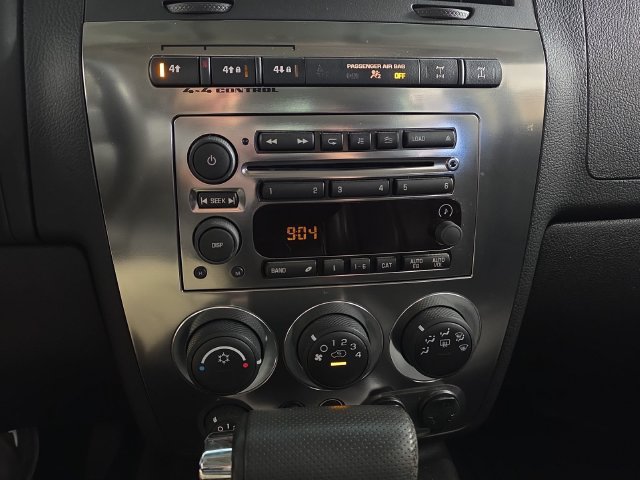 Used 2009 HUMMER H3 Luxury AWD/4WD image 18