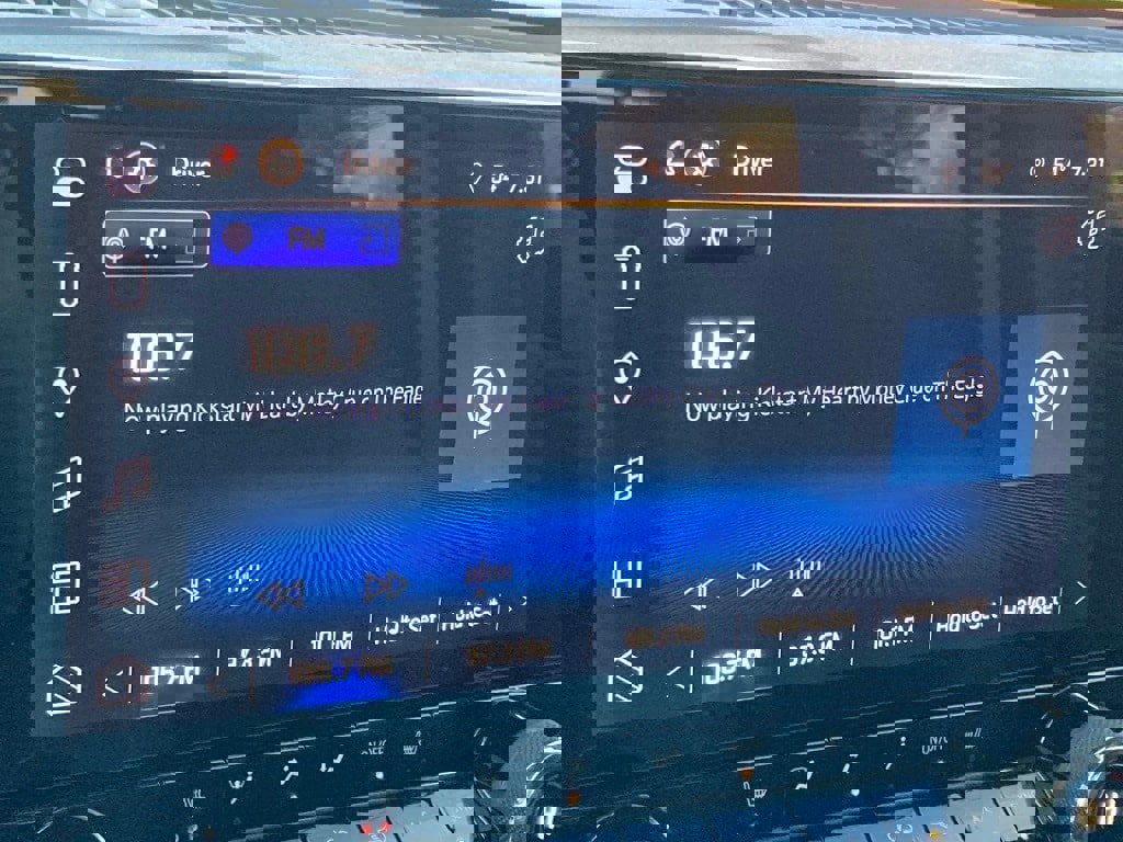 Used 2024 Chevrolet Colorado ZR2 image 21