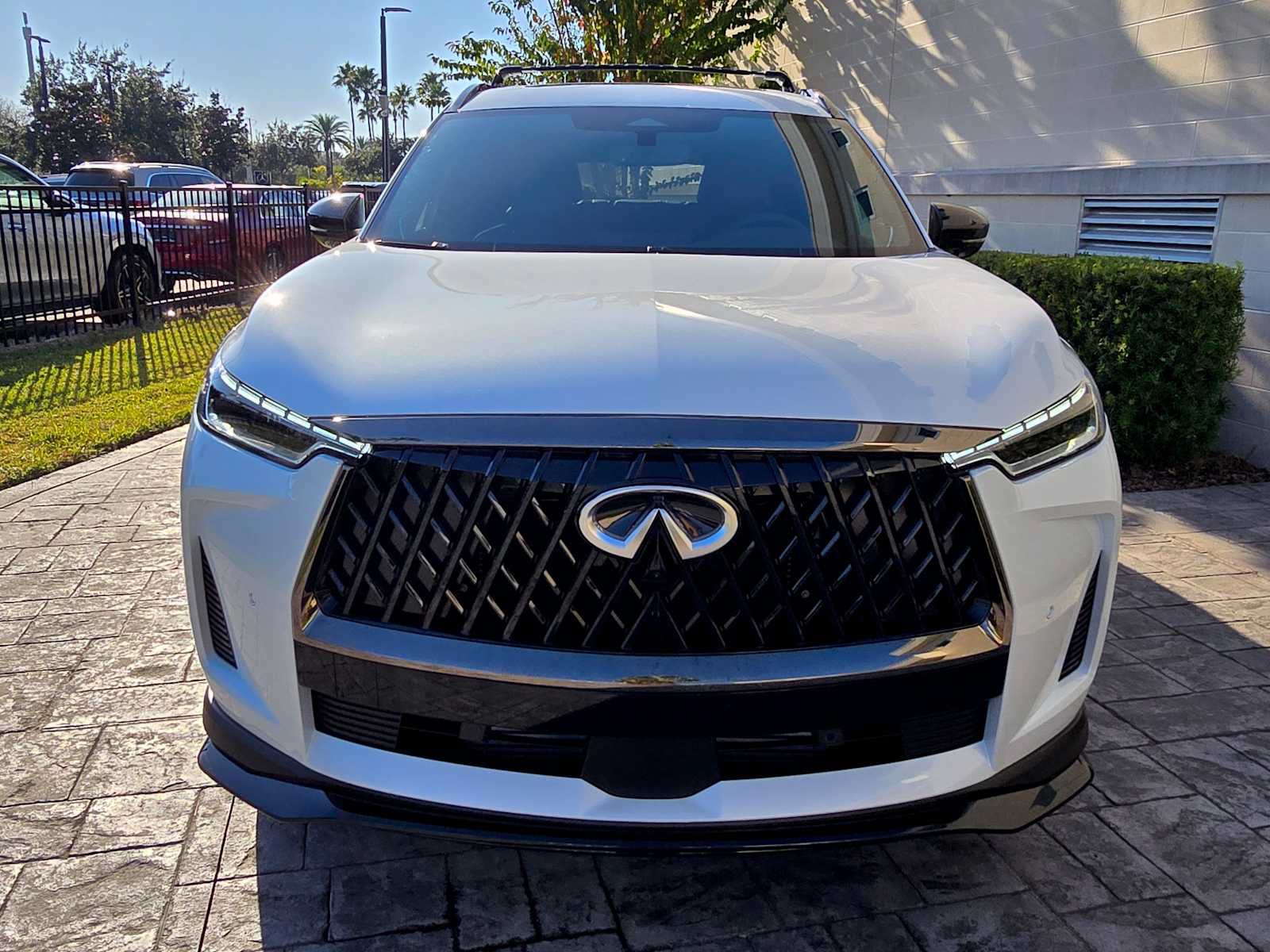 Certified 2026 INFINITI QX60 Sport w/ Dark Cargo Package AWD/4WD image 10