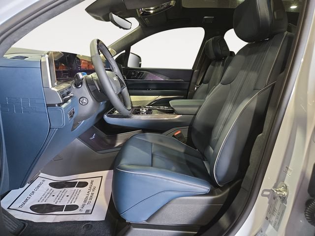 New 2026 Cadillac Escalade IQ Luxury 2 AWD/4WD image 2