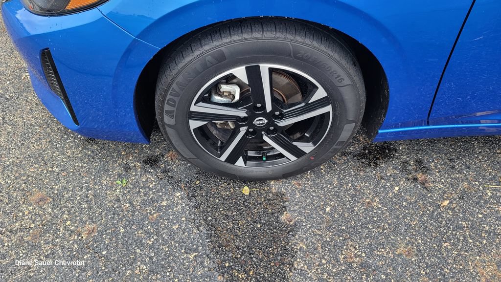 Used 2024 Nissan Sentra SV FWD image 6