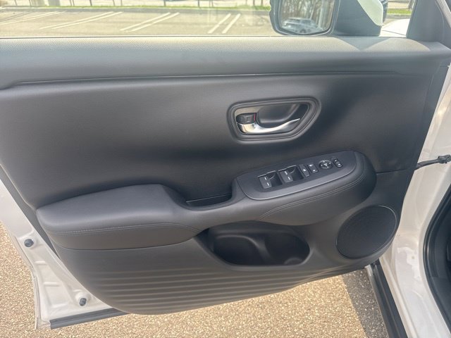 Used 2024 Honda HR-V LX image 21
