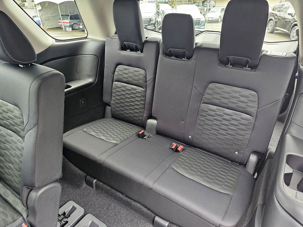 New 2026 Nissan Pathfinder SV image 21