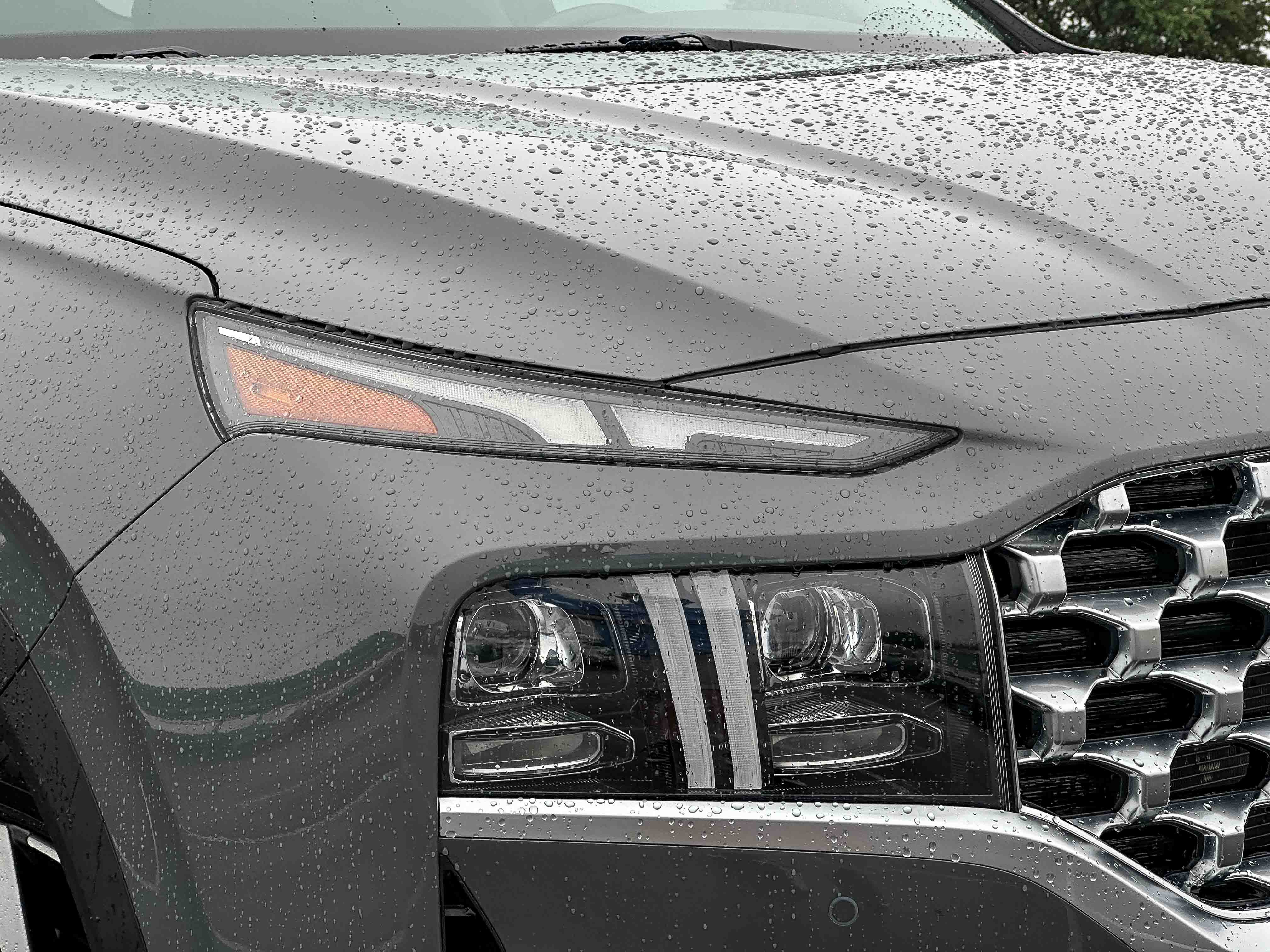 Used 2022 Hyundai Santa Fe Limited w/ Cargo Package AWD/4WD image 4