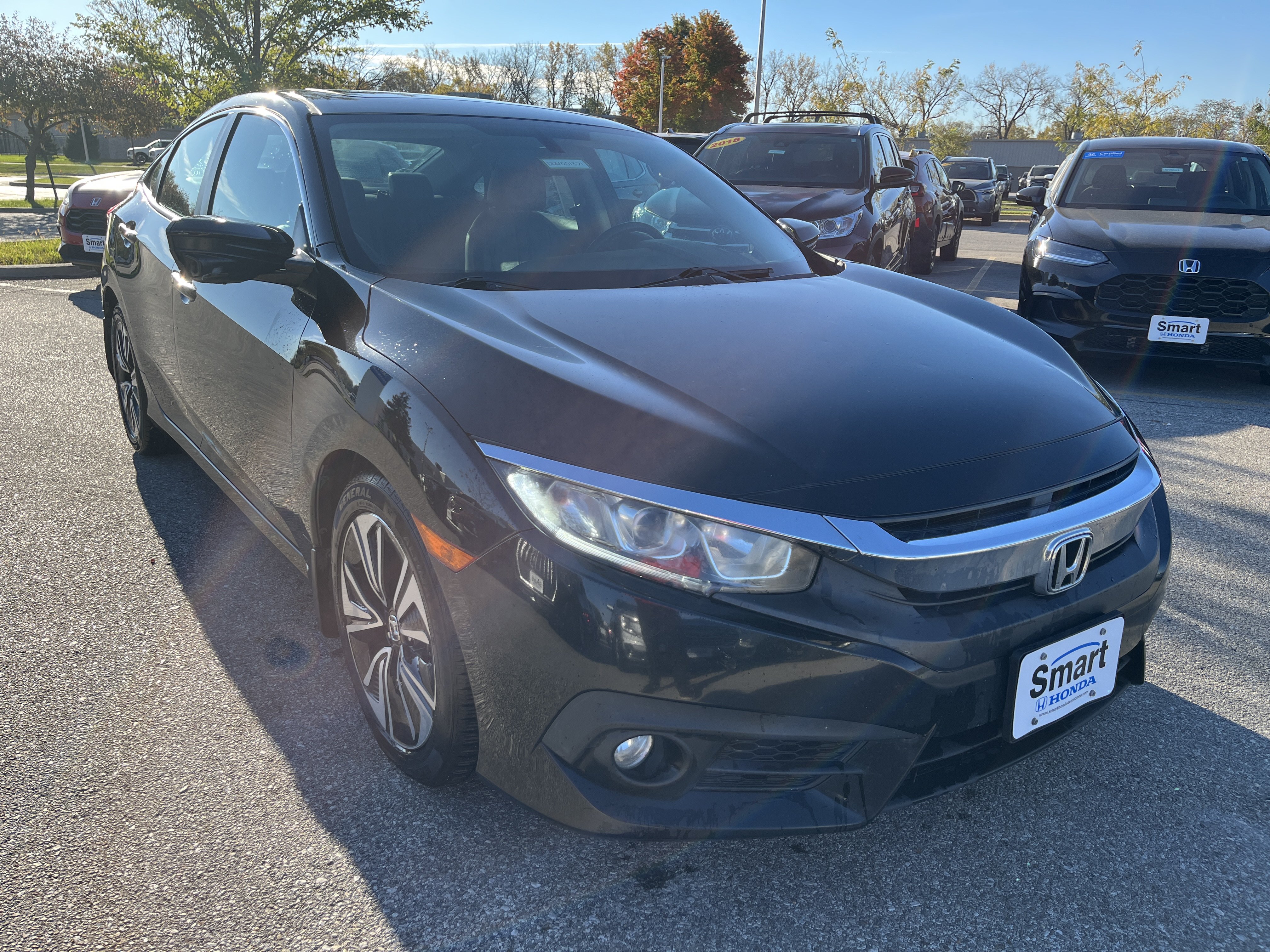 Used 2017 Honda Civic EX-L image 3