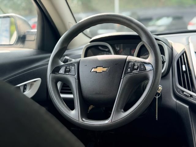Used 2015 Chevrolet Equinox LS FWD image 20