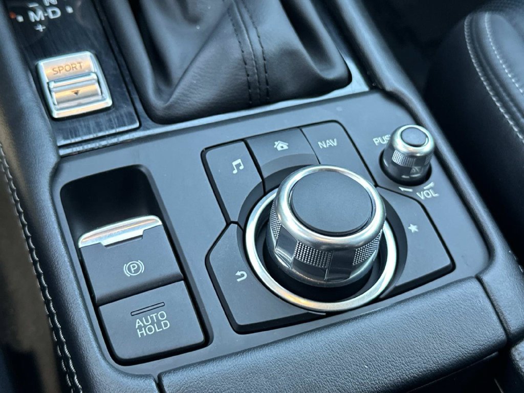 Used 2019 MAZDA CX-3 Touring w/ Touring I-ACTIVSENSE Package AWD/4WD image 17