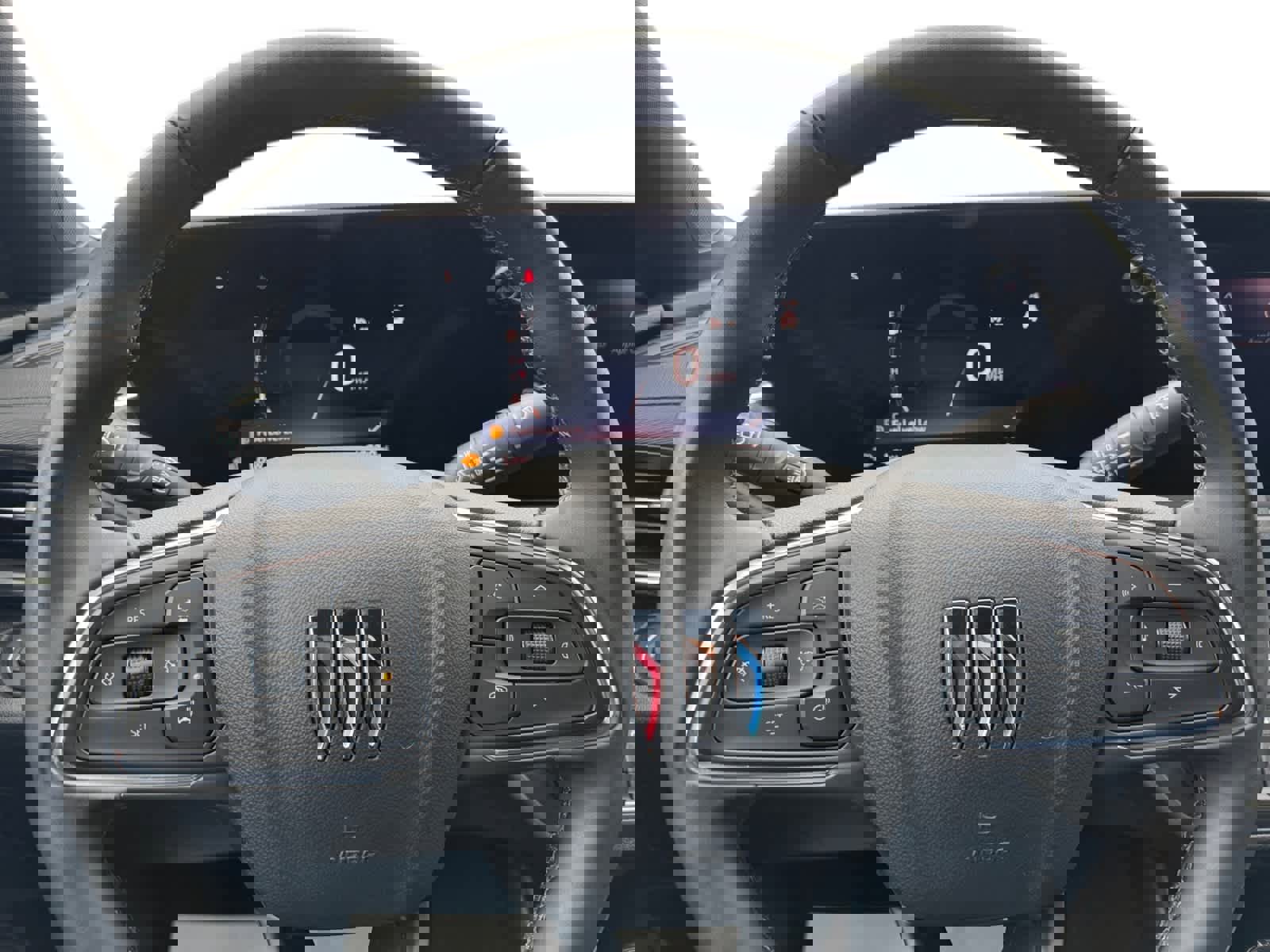 Used 2024 Buick Envista Preferred w/ Convenience I Package image 18