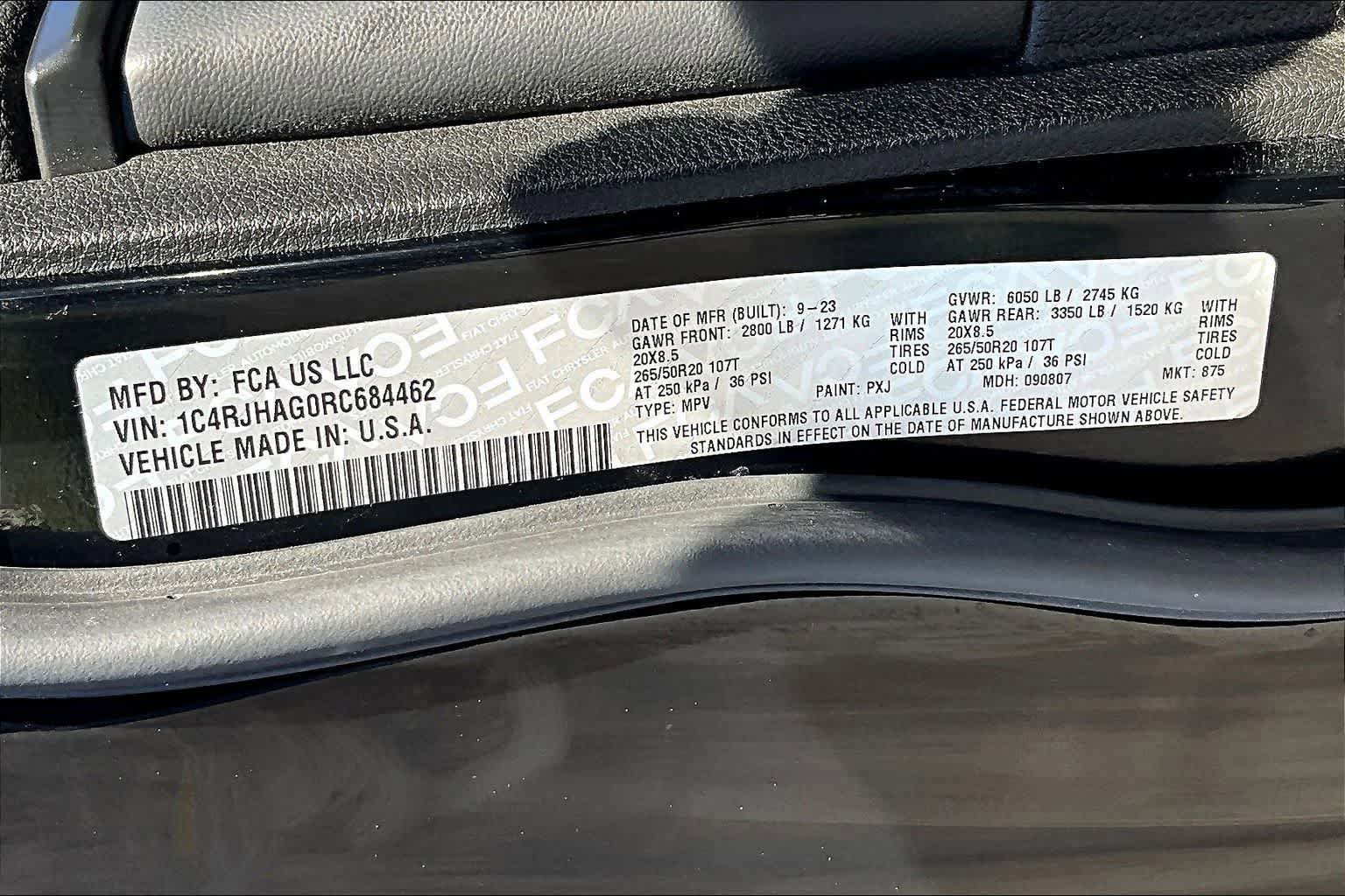 Used 2024 Jeep Grand Cherokee Altitude image 21