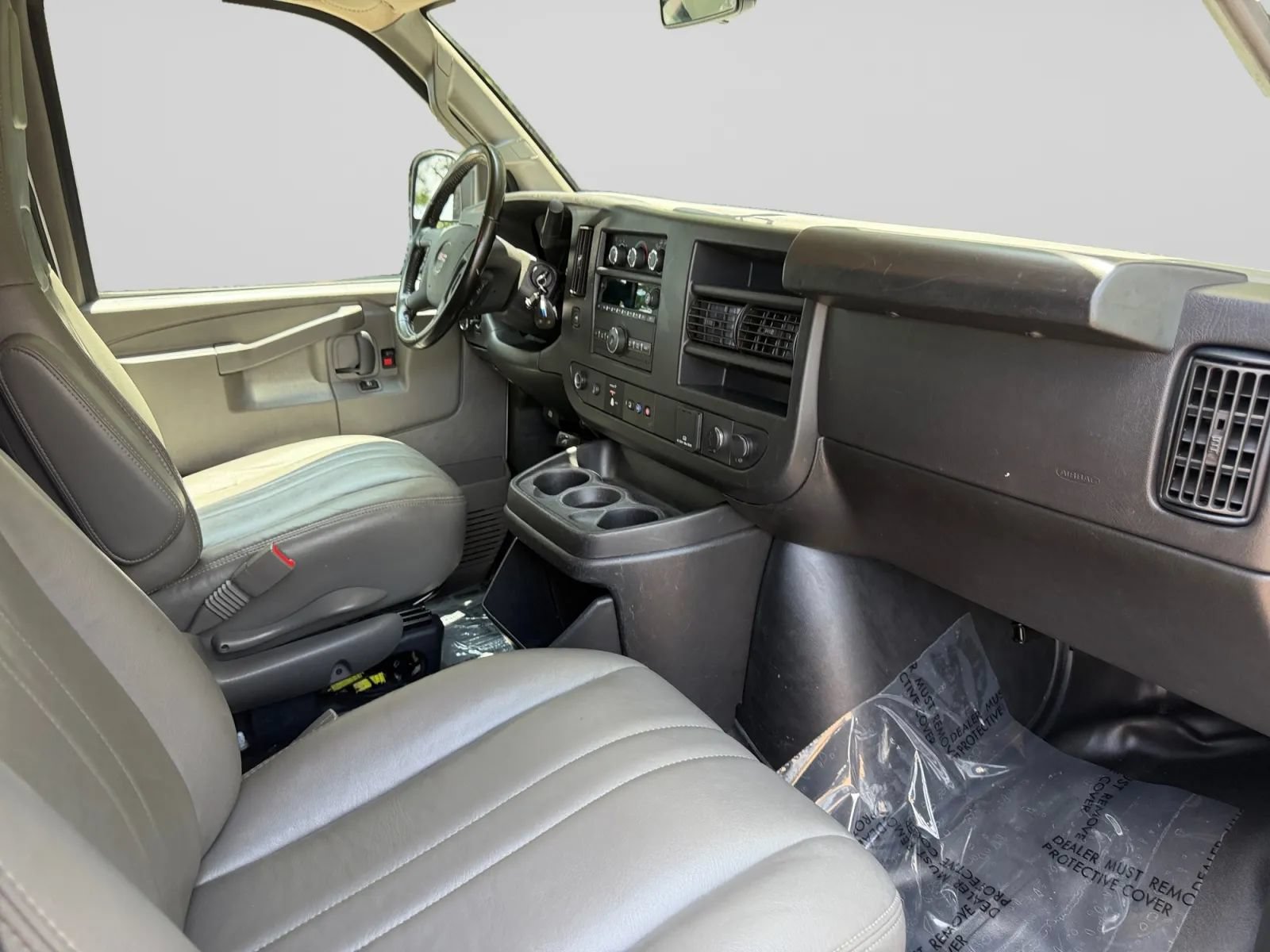 Used 2023 GMC Savana 2500 Extended w/ Driver Convenience Package RWD image 33