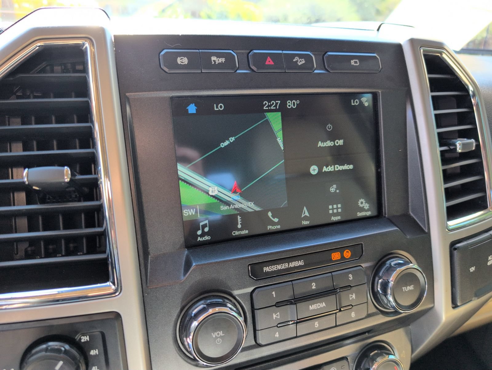 Used 2018 Ford F250 Lariat w/ Lariat Ultimate Package AWD/4WD image 13