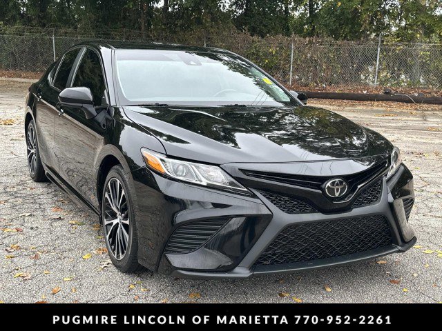 Used 2019 Toyota Camry SE
