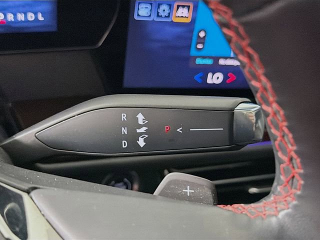 Used 2024 Chevrolet Traverse RS FWD image 20