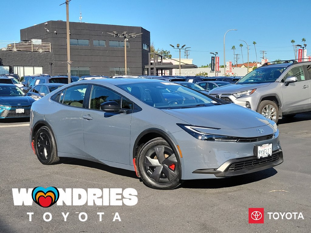 Used 2026 Toyota Prius LE FWD 360° Tour