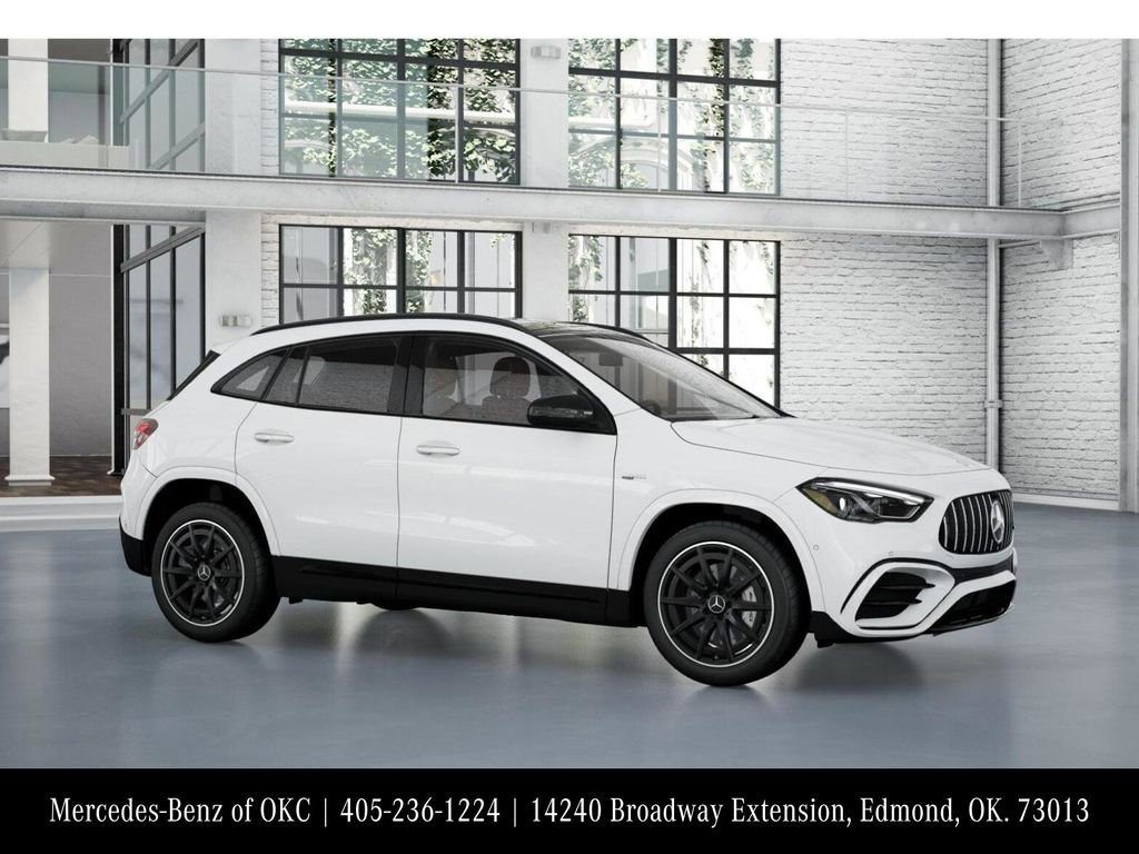 New 2026 Mercedes-Benz GLA 35 AMG 4MATIC image 13